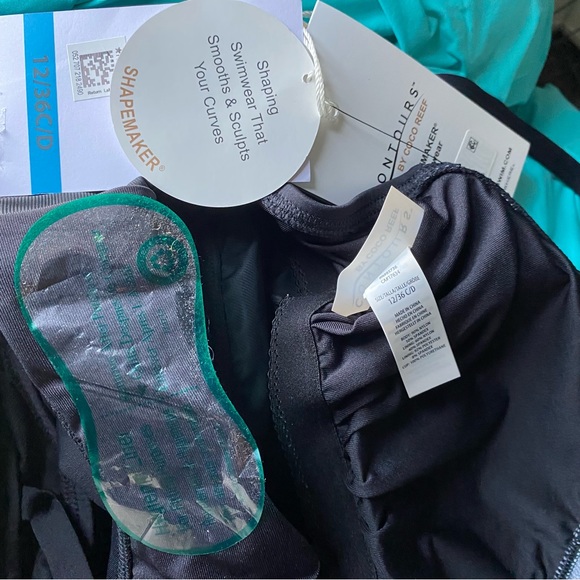 Coco Reef Contours shapemaker Amaris V-Neck Bra Sized One Piece Swimsuit size 12 - Picture 7 of 7